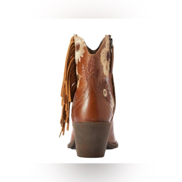 ARIAT FLORENCE ~ Brown Fringe Ankle Booties with Flower Stitching size 7.5 - Picture 8 of 10
